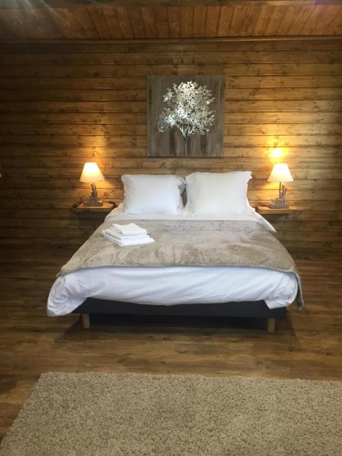 Gites Les Chalets Vezzani Spa Eksteriør bilde