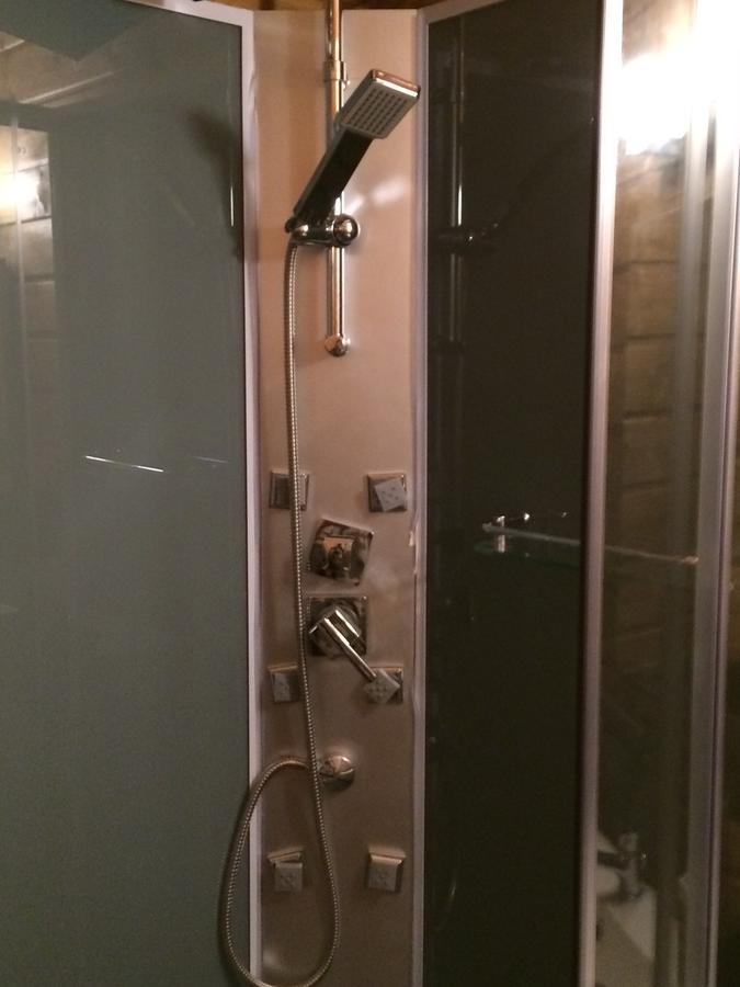 Gites Les Chalets Vezzani Spa Eksteriør bilde