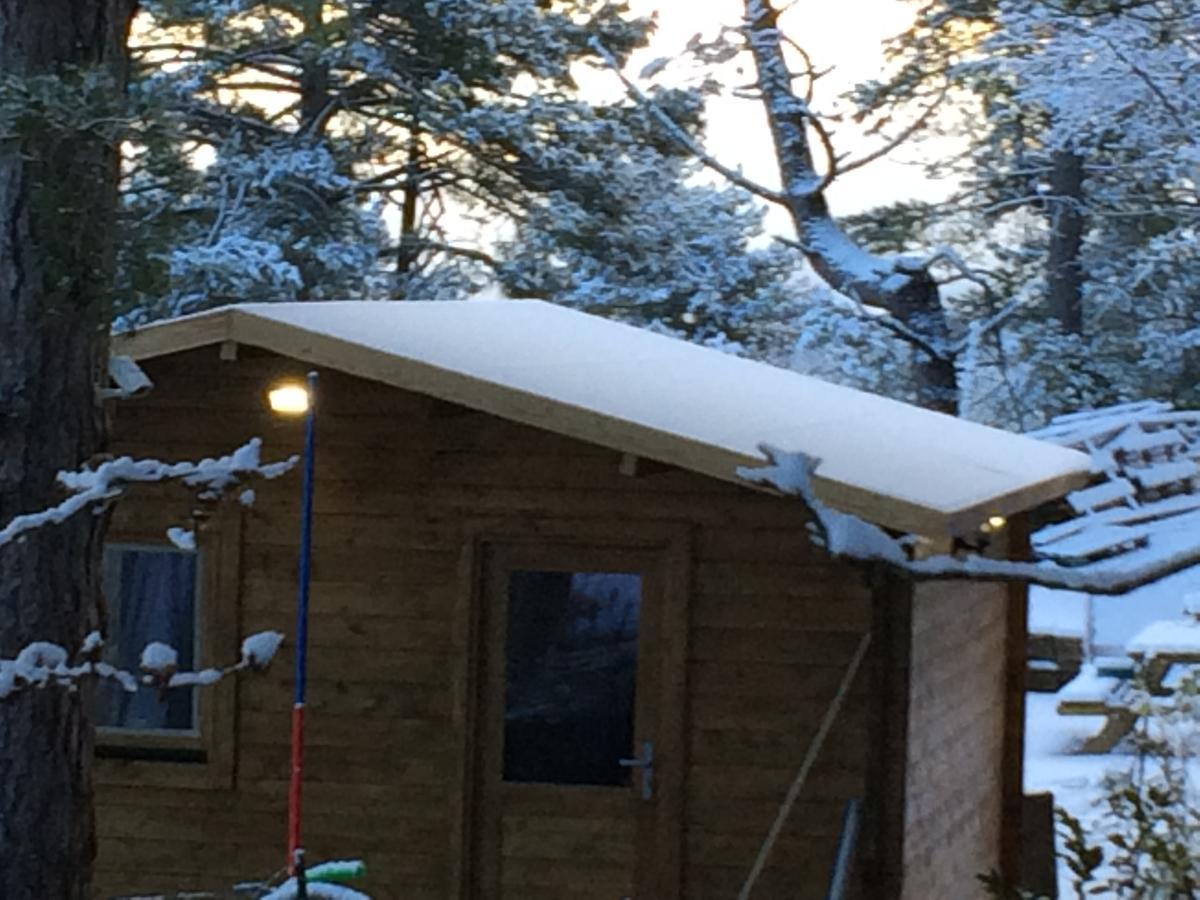 Gites Les Chalets Vezzani Spa Eksteriør bilde