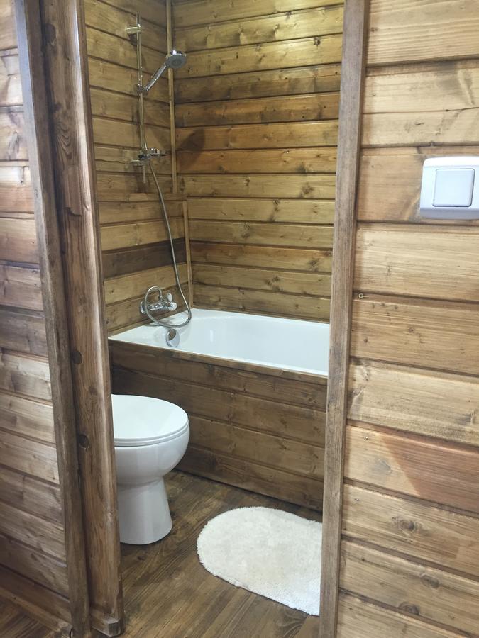 Gites Les Chalets Vezzani Spa Eksteriør bilde