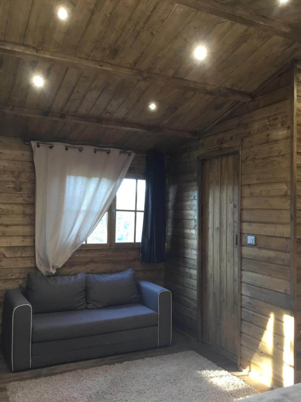 Gites Les Chalets Vezzani Spa Eksteriør bilde